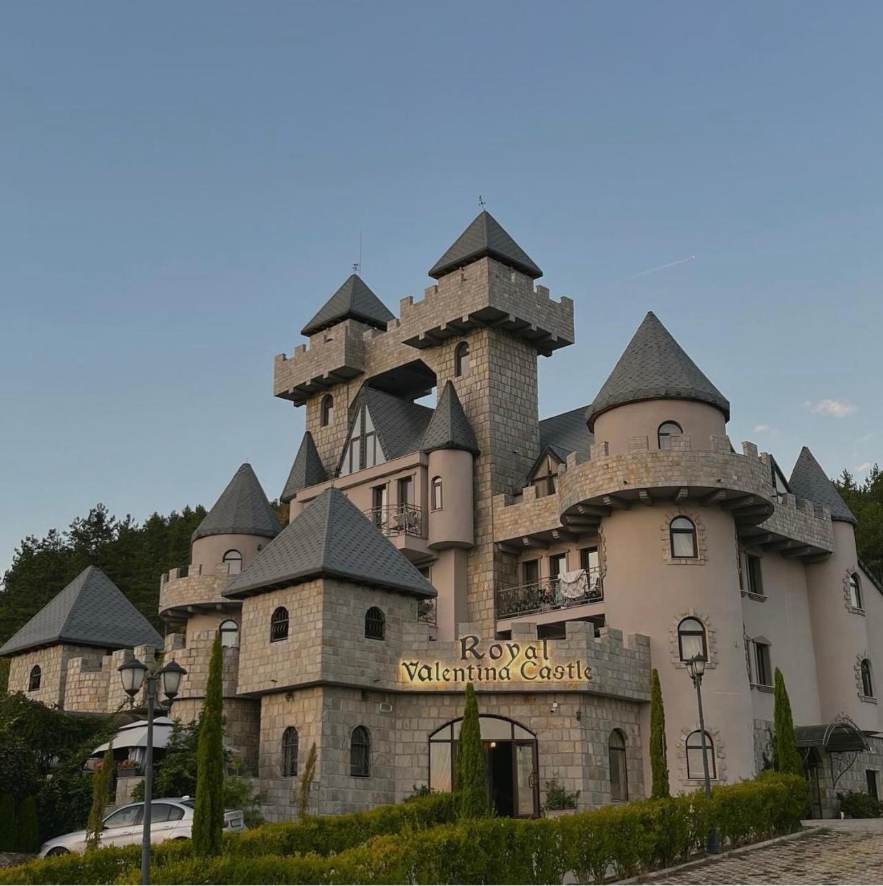 Royal Valentina Castle Bed & Breakfast Ognyanovo  Exterior photo