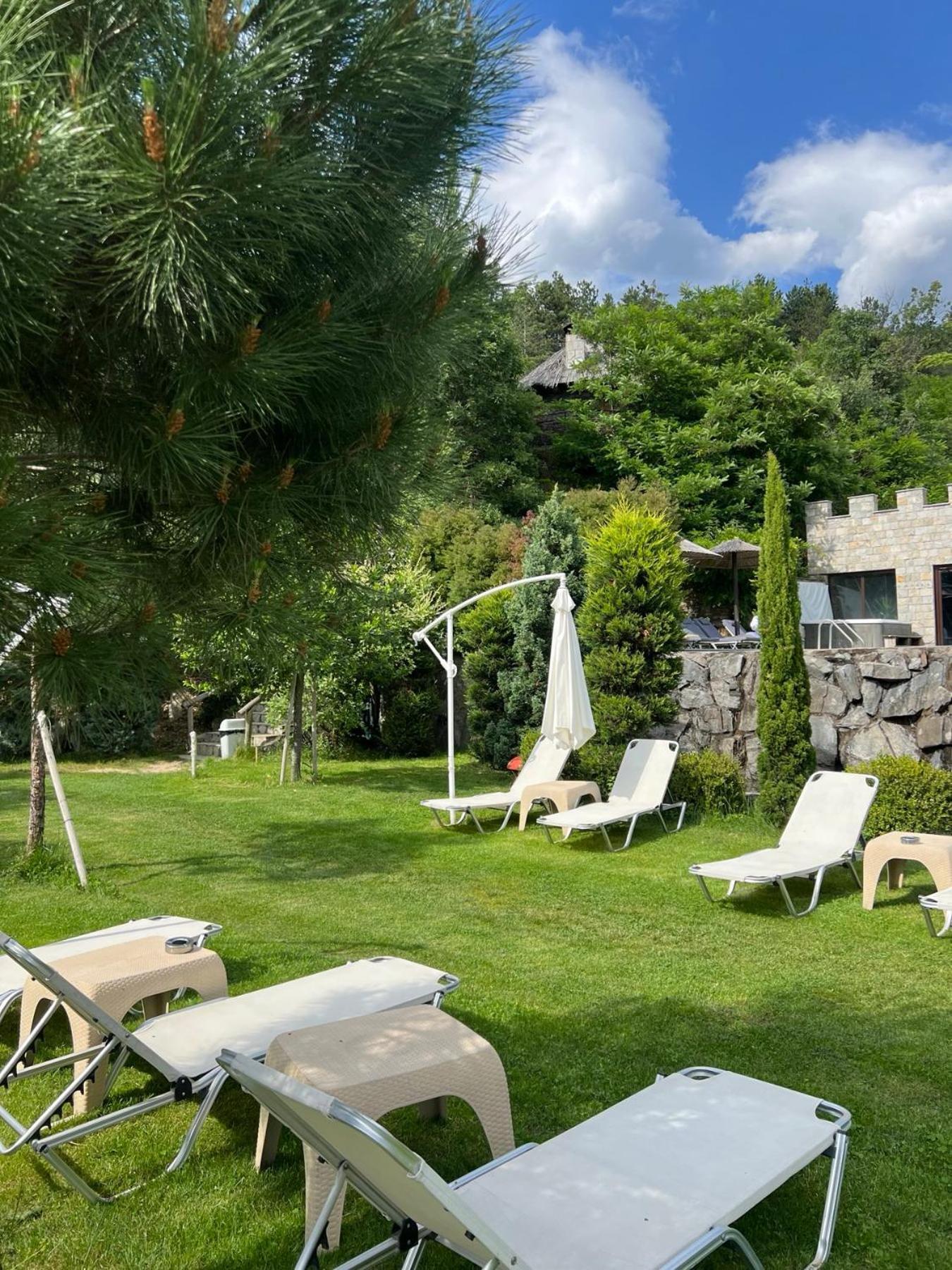 Royal Valentina Castle Bed & Breakfast Ognyanovo  Exterior photo